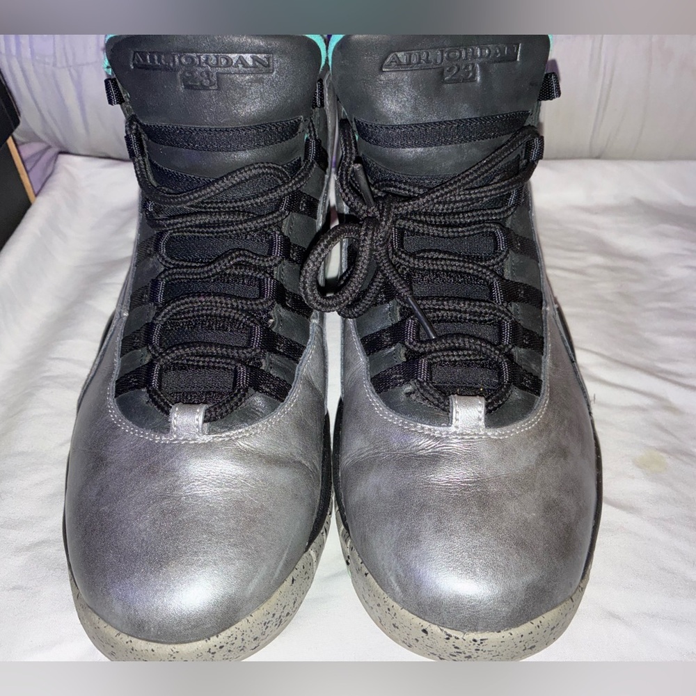 Jordan 10s NY Statue of Liberty retro premiums